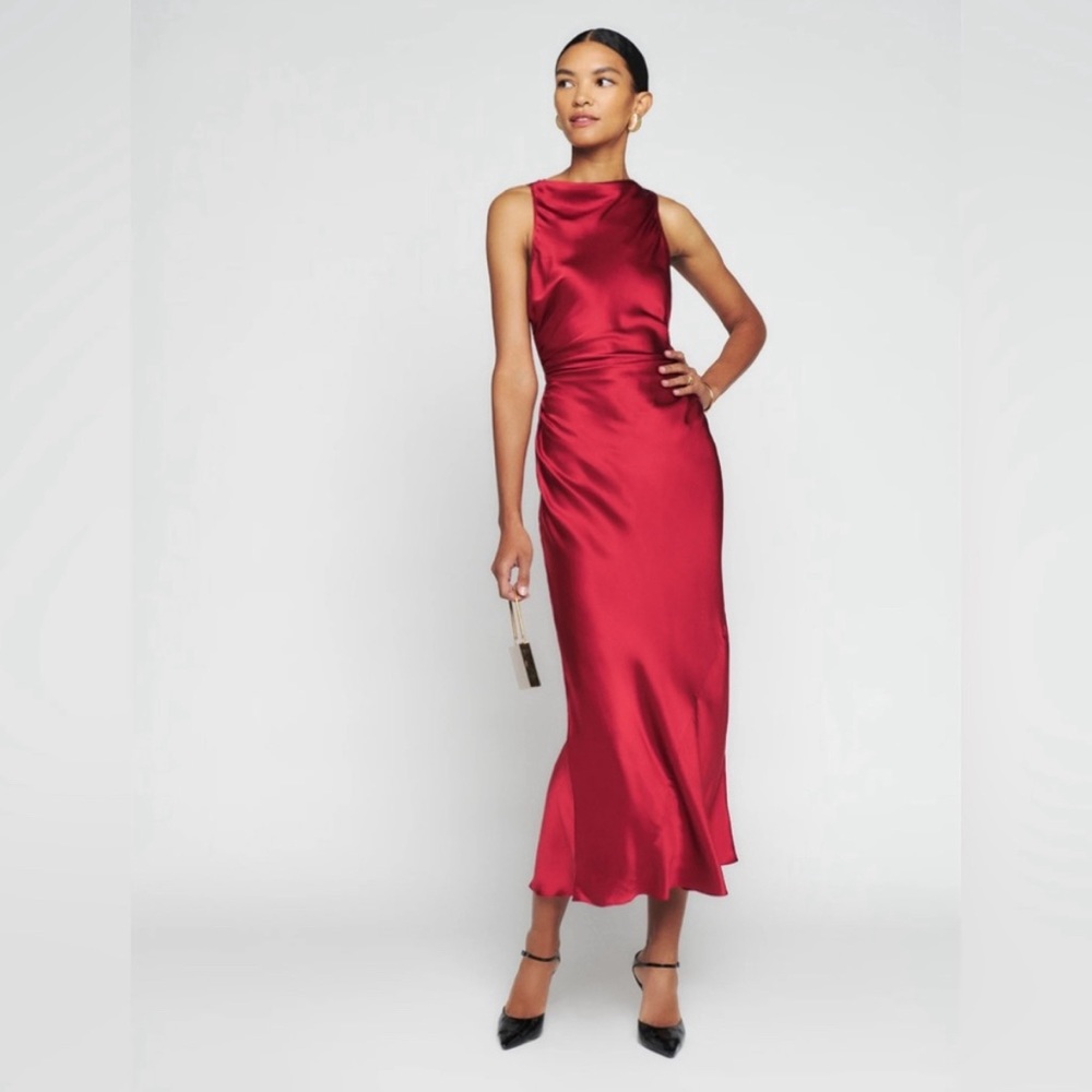 REFORMATION NWT Casette Silk Dress in Sangre